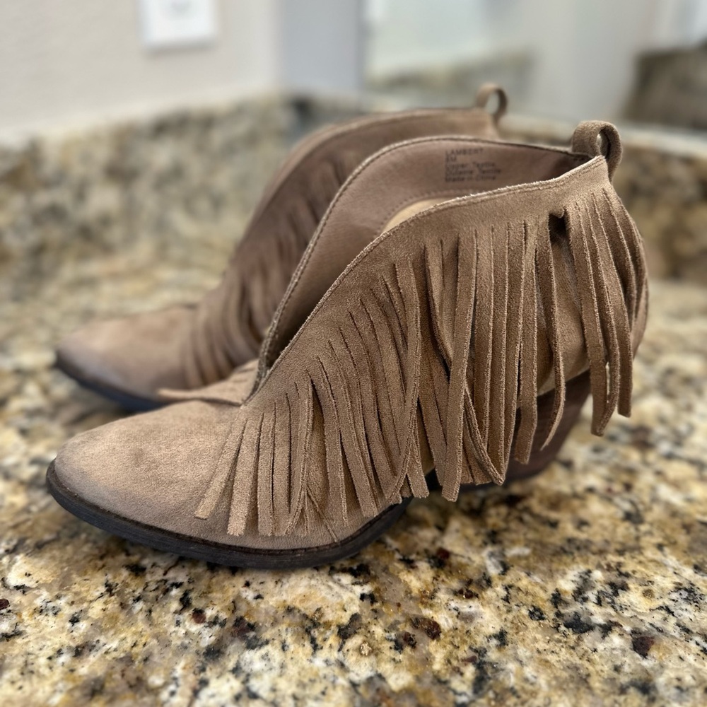 Coconuts by Matisse Taupe Beige Suede Fringe Ankle Booties